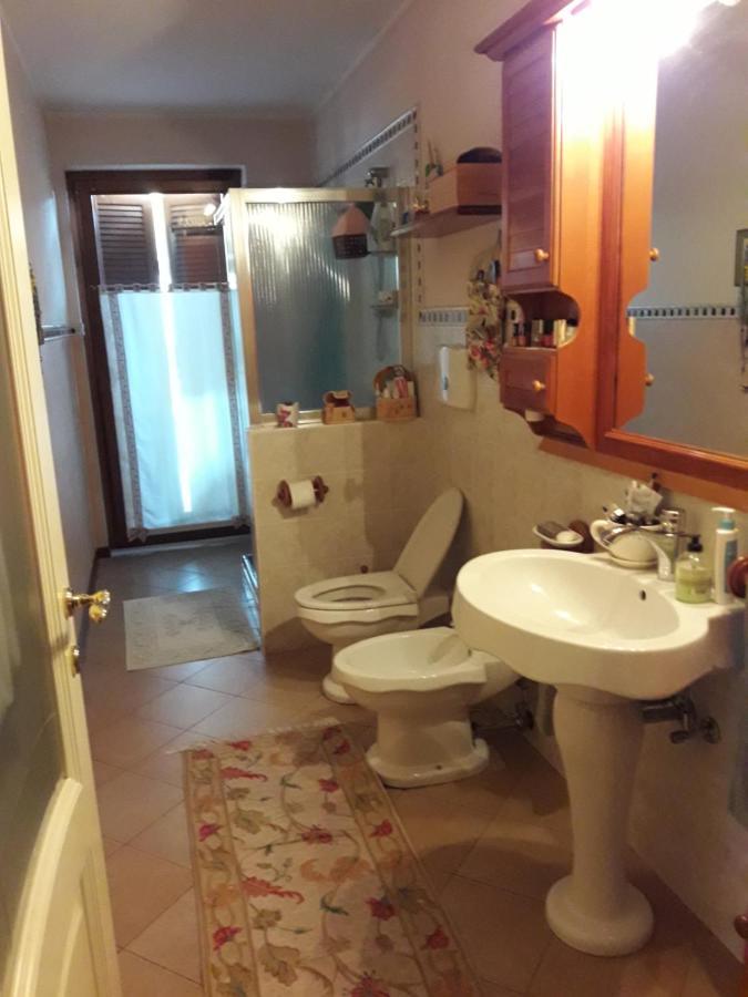 Lovely Casa Paola Villlafranca Centro Zimmer Rooms Villafranca di Verona Buitenkant foto